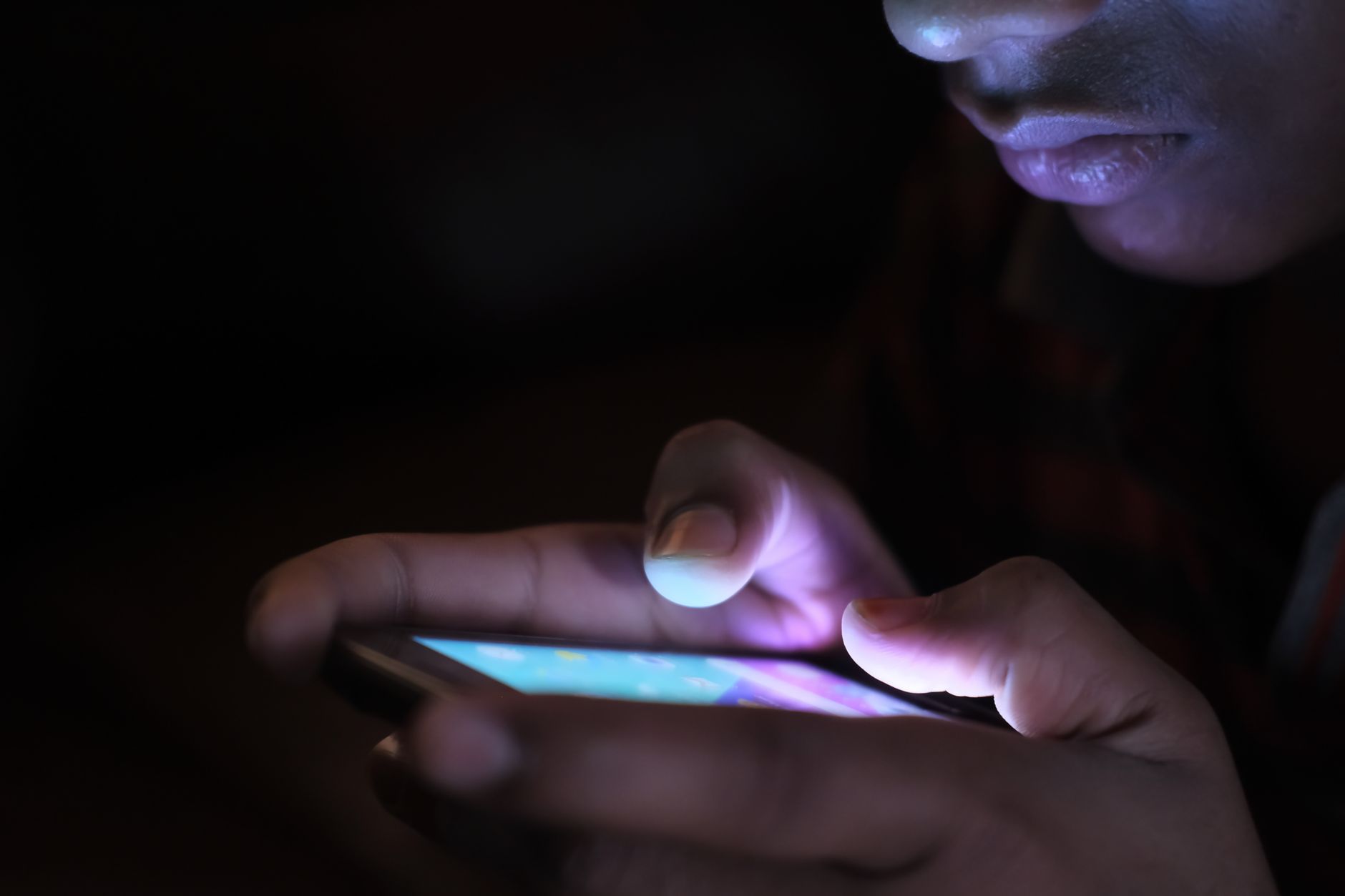 Agentes de IA en WhatsApp: el Vendedor que Trabaja 24/7 y Convierte Cada Conversación en Ingresos (Guía 2026)